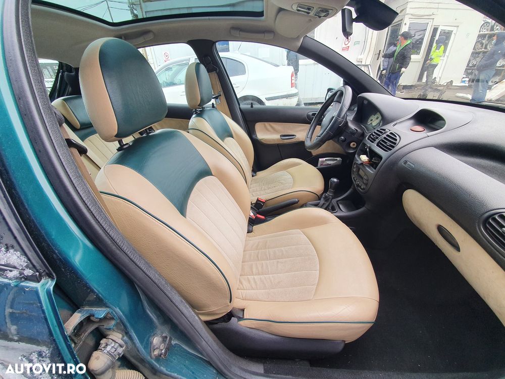 Dezmembrari  Peugeot 206  1998  > 0000 1.4 Benzina - 8