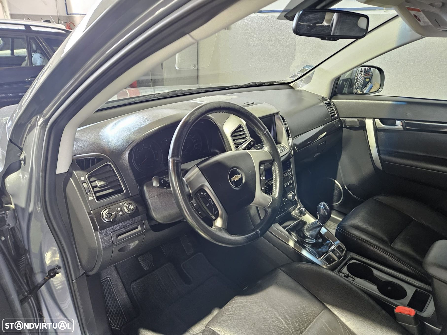 Chevrolet Captiva - 9