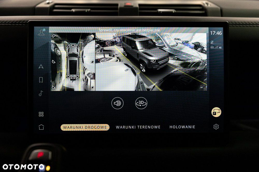 Land Rover Defender - 40