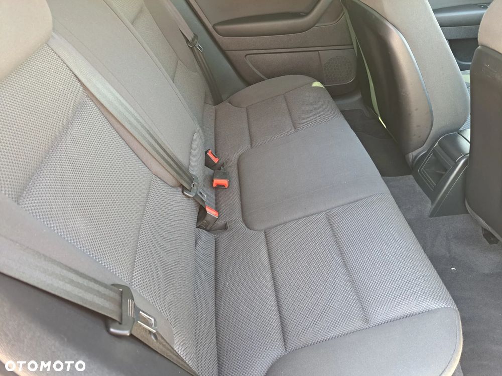 Audi A3 Sportback 1.6 Ambiente - 16