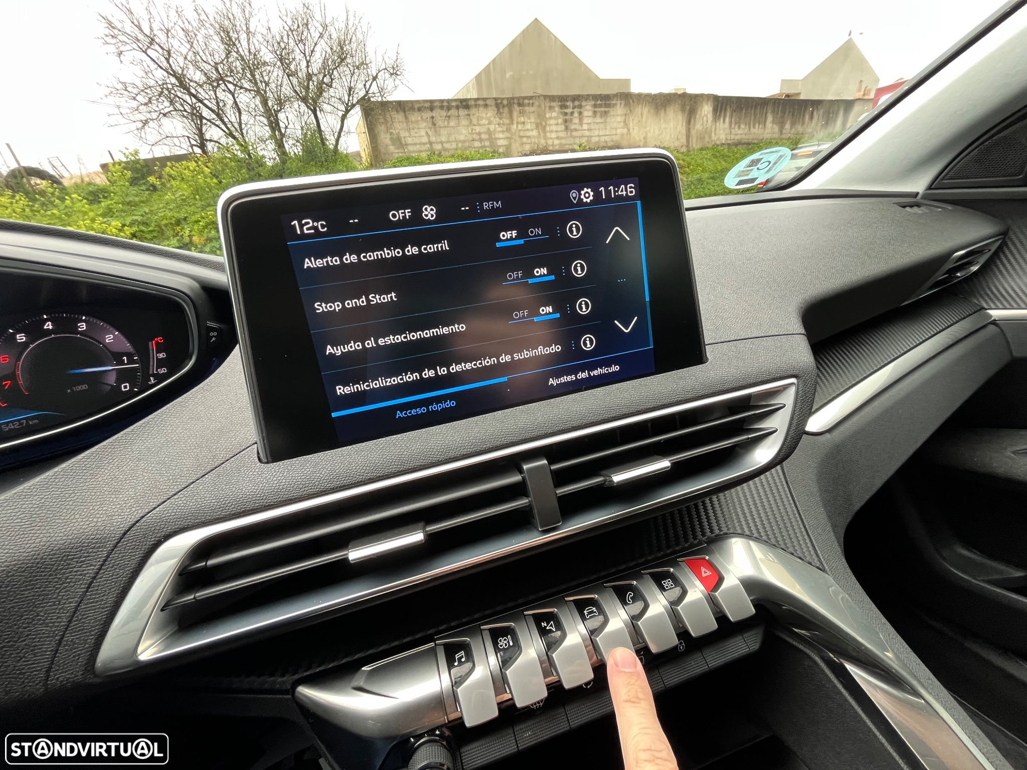 Peugeot 3008 1.2 PureTech Active Pack - 17
