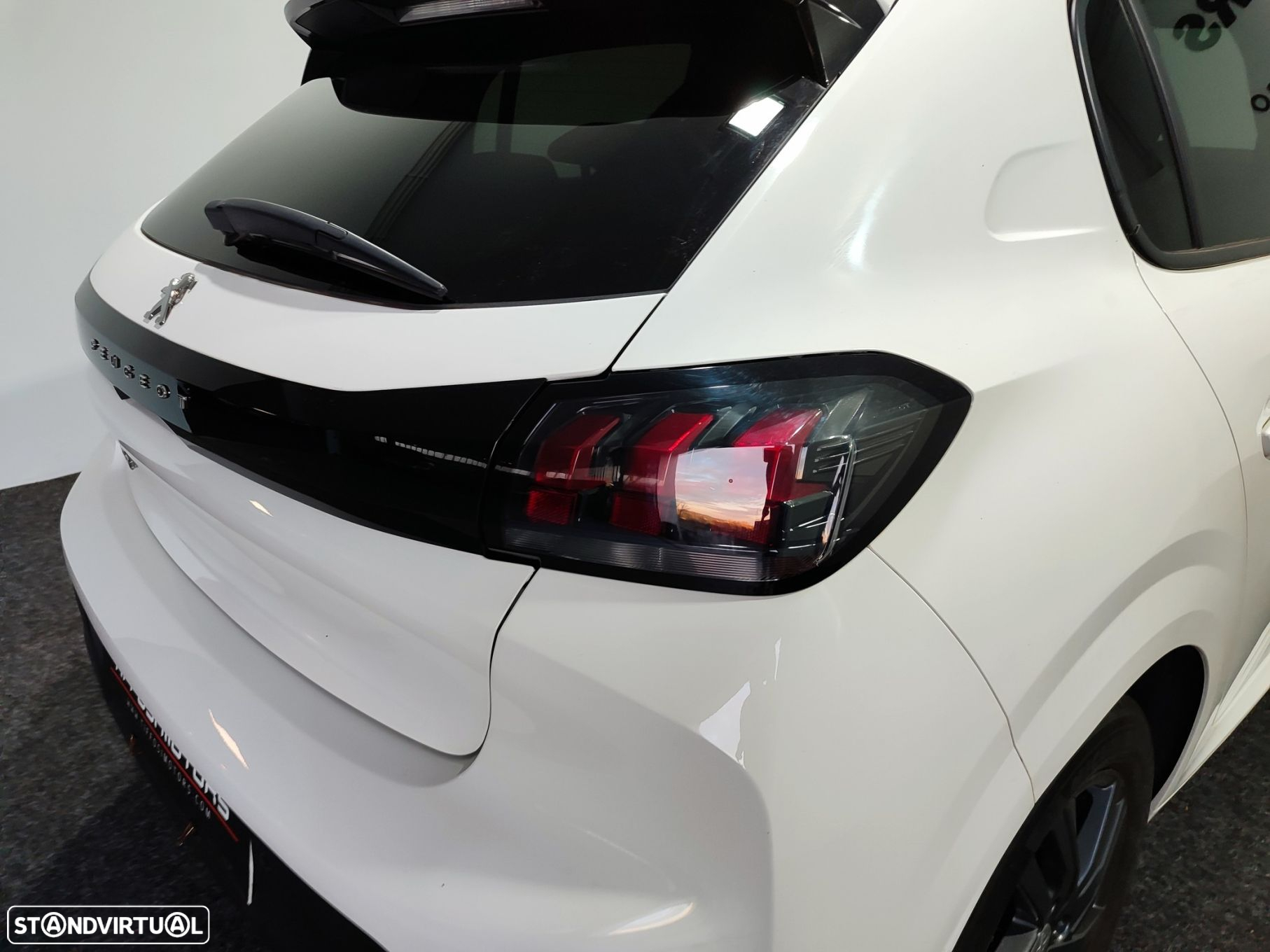 Peugeot 208 1.2 PureTech Active Pack - 9