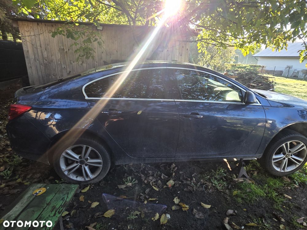 Opel Insignia - 1