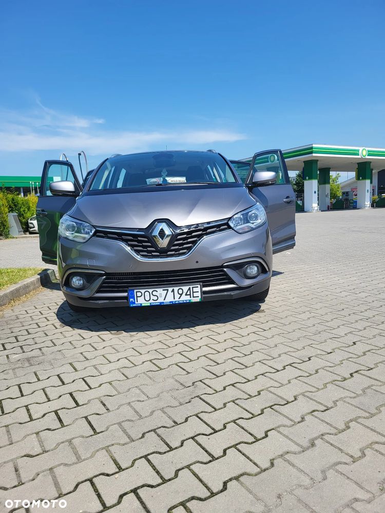 Renault Scenic - 1