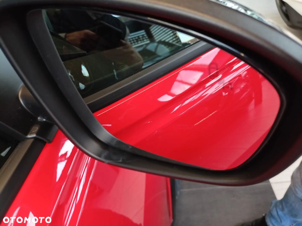Nissan Micra 52kWh Evolve - 9