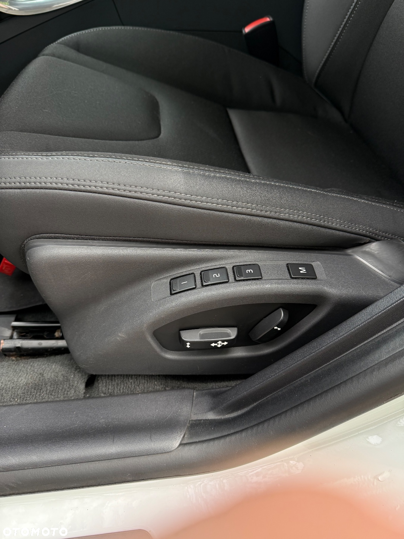 Volvo S60 2.5 T5 - 16