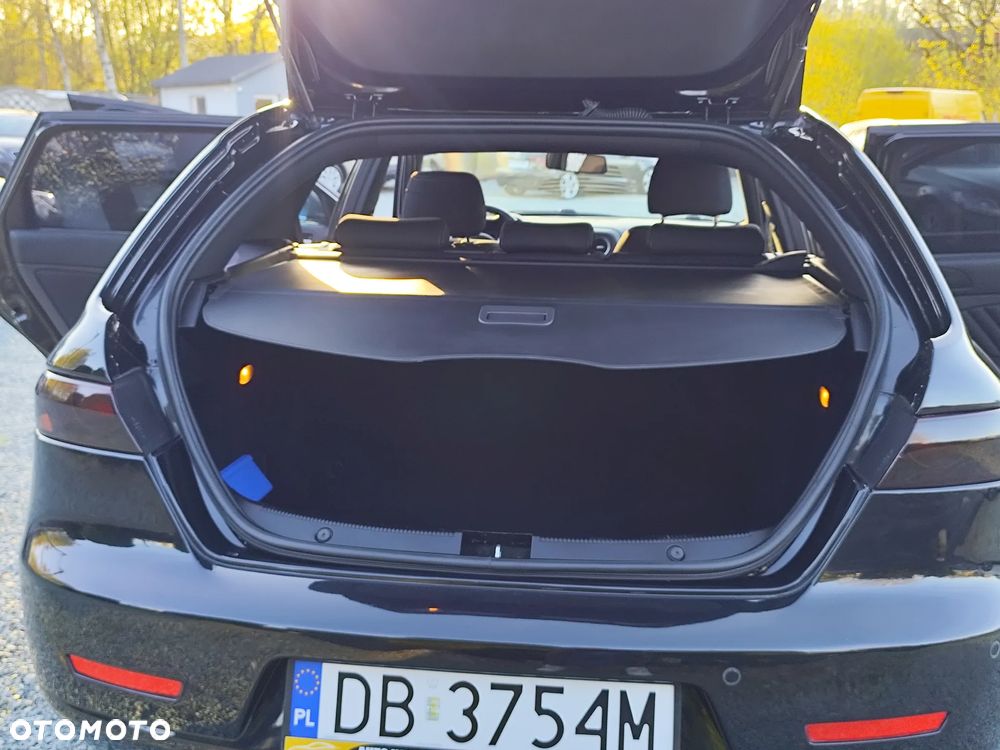 Alfa Romeo 159 2.0 JTDM 16V DPF - 23