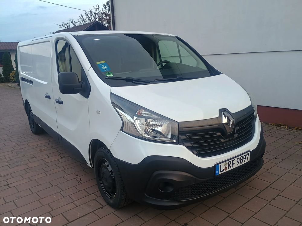 Renault Trafic - 1