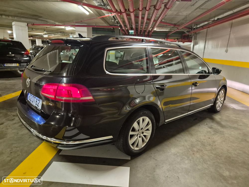 VW Passat Variant 1.6 TDI Confortline - 11