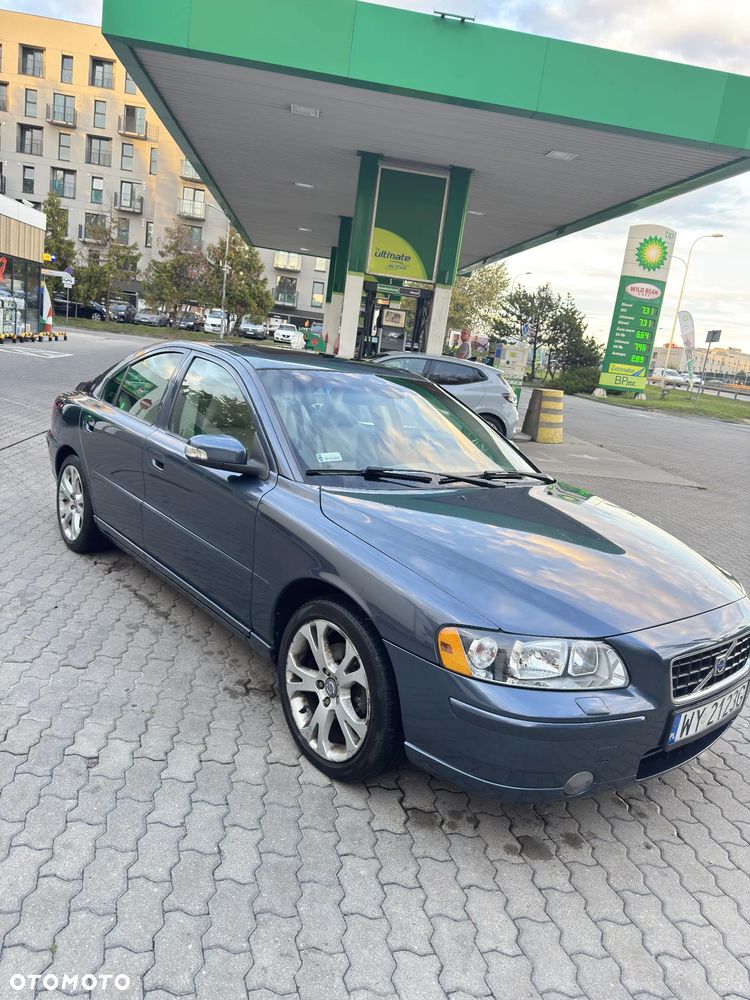 Volvo S60 2.5T Rubin - 2