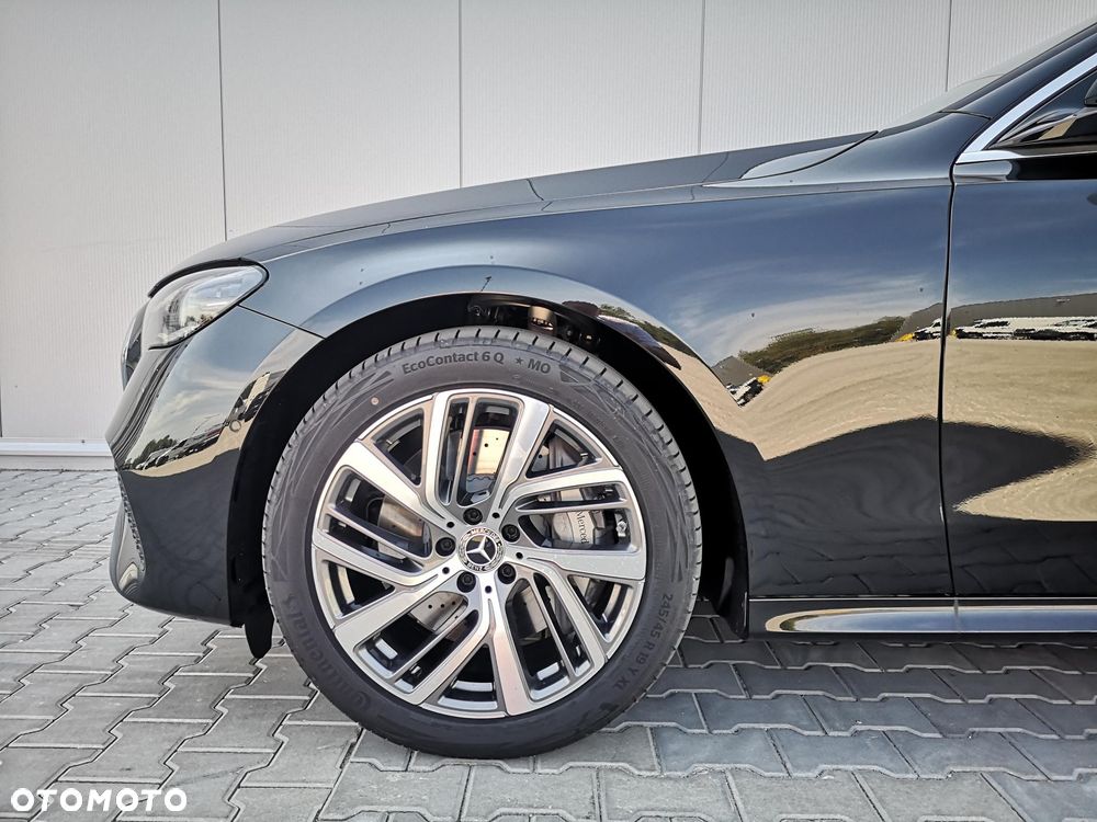 Mercedes-Benz Klasa E - 8