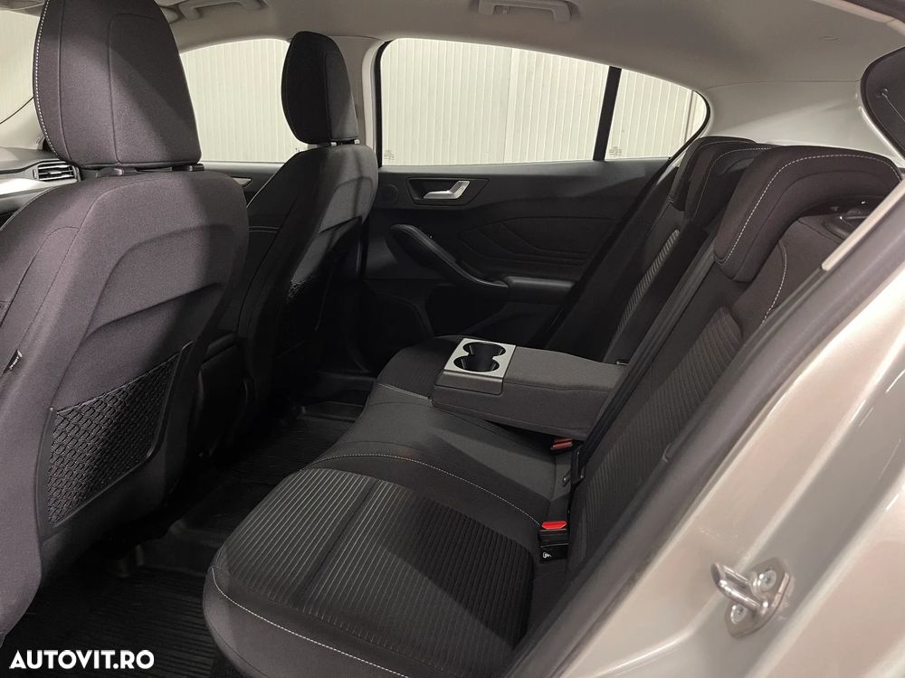 Ford Focus 1.5 EcoBlue Titanium - 12