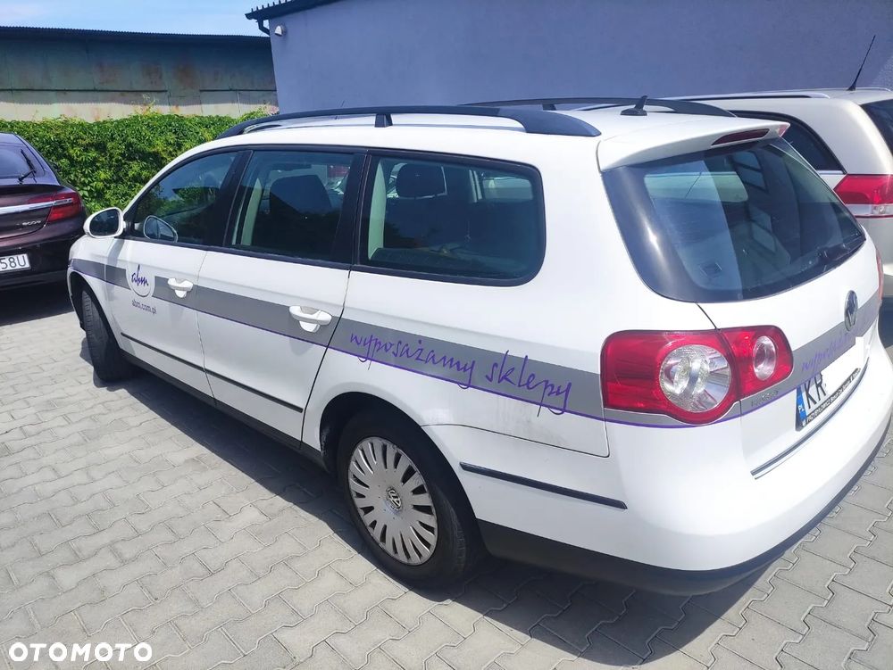 Volkswagen Passat - 5