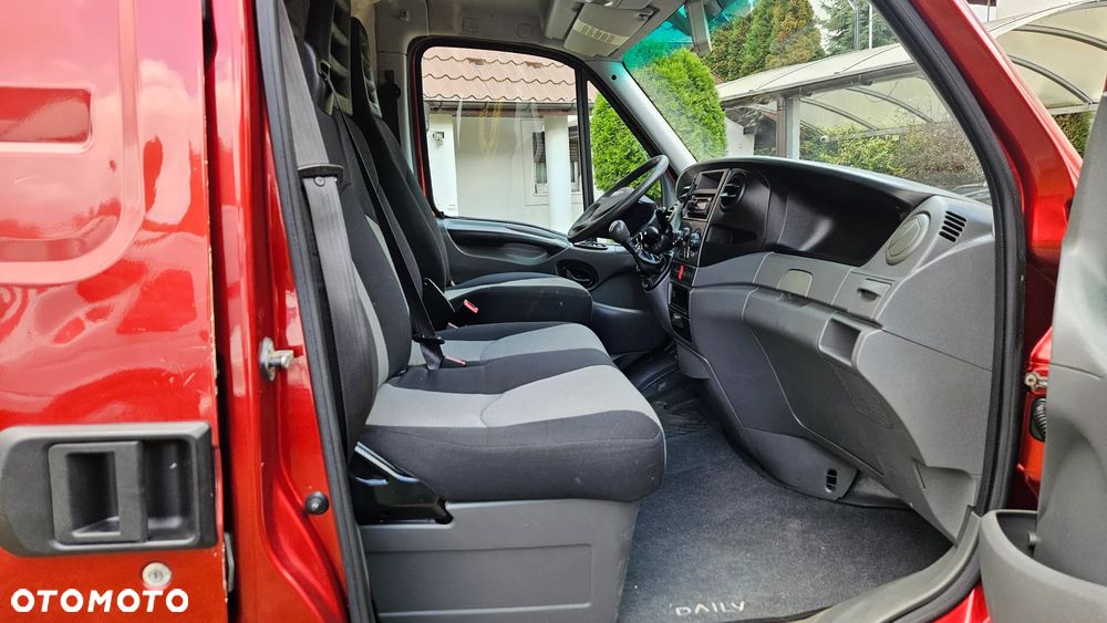 Iveco DAILY 35C21 3.0 HPI 35C L3H2 BLIZNIAK KLIMA BLASZAK SREDNIAK HAK 3500 KG - 25