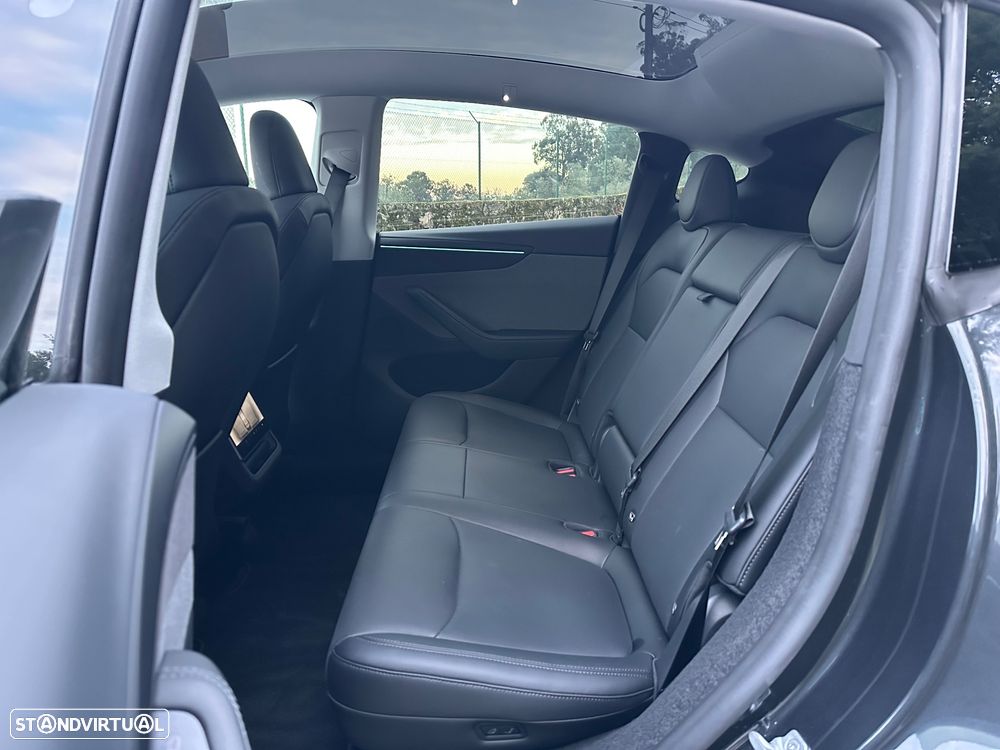 Tesla Model Y Tração Traseira - 10