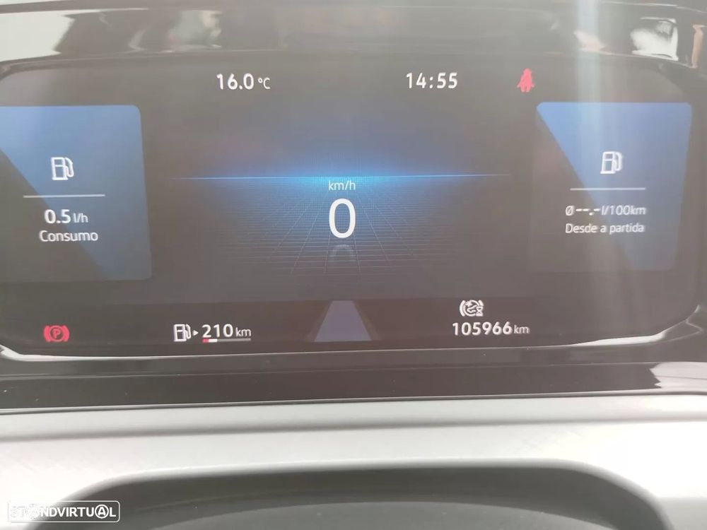 VW Golf Variant 2.0 TDi Urban - 10