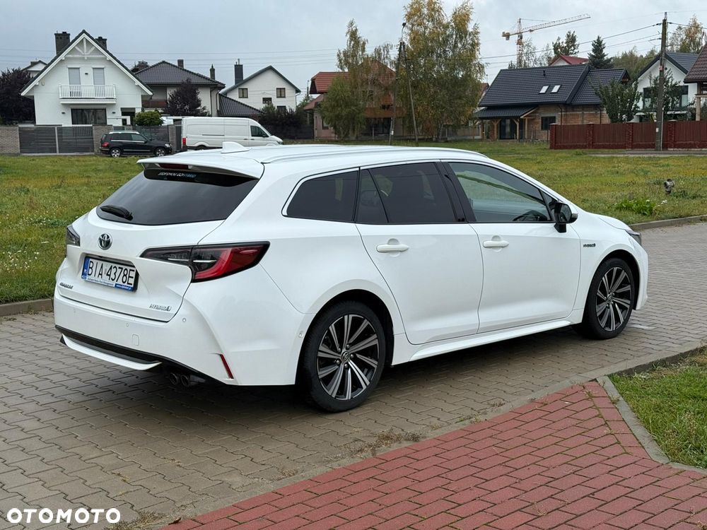 Toyota Corolla 2.0 Hybrid Style - 3