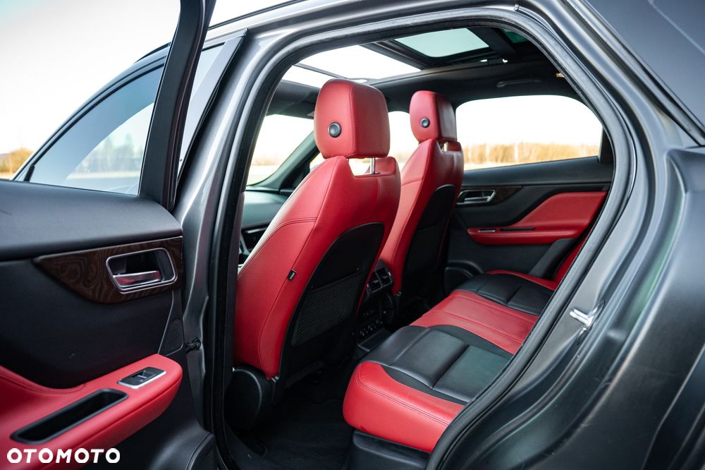 Jaguar F-Pace 3.0 TDV6 AWD S - 26