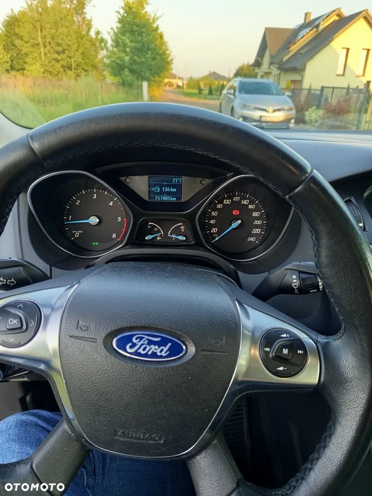 Ford Focus ver-1-6-tdci-edition - 5