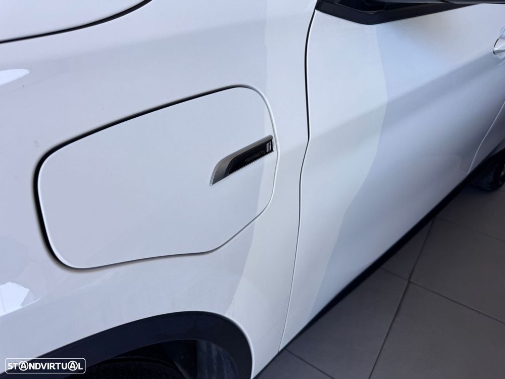 BMW X1 xDrive25e Advantage - 4