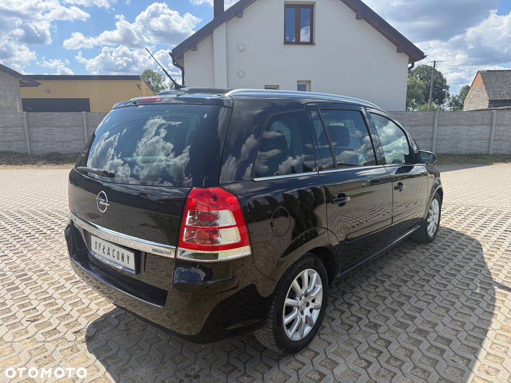 Opel Zafira 1.6 - 6