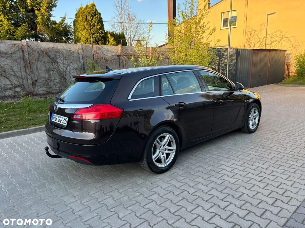 Opel Insignia - 25