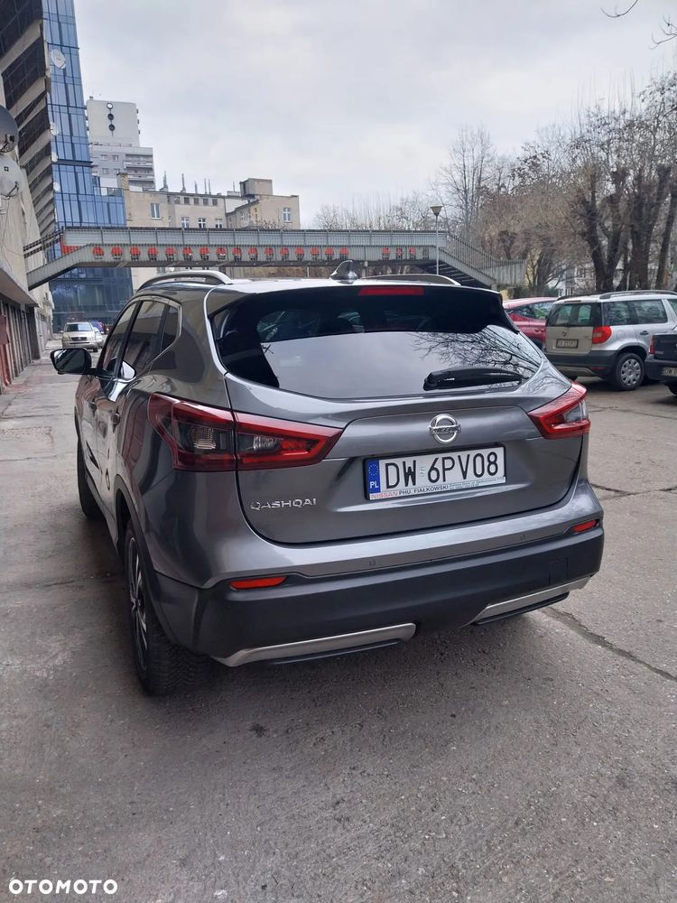 Nissan Qashqai 1.3 DIG-T N-CONNECTA - 2