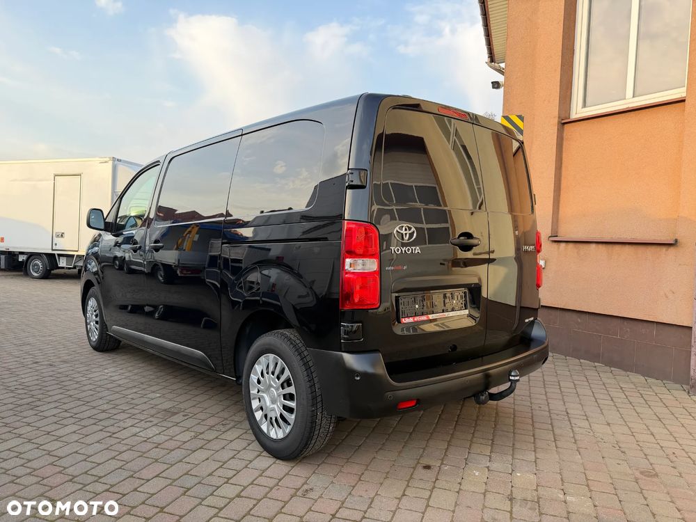 Toyota Proace 2,0 L2H1 - 12