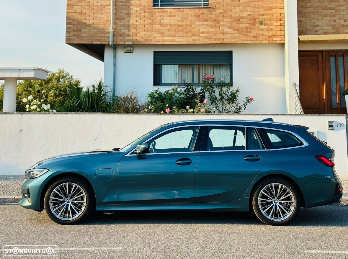 BMW 330 e Touring Aut. Luxury Line - 11