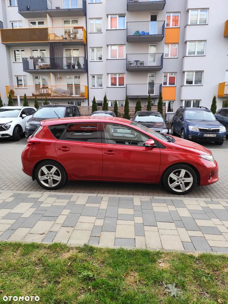 Toyota Auris 1.6 Prestige - 4