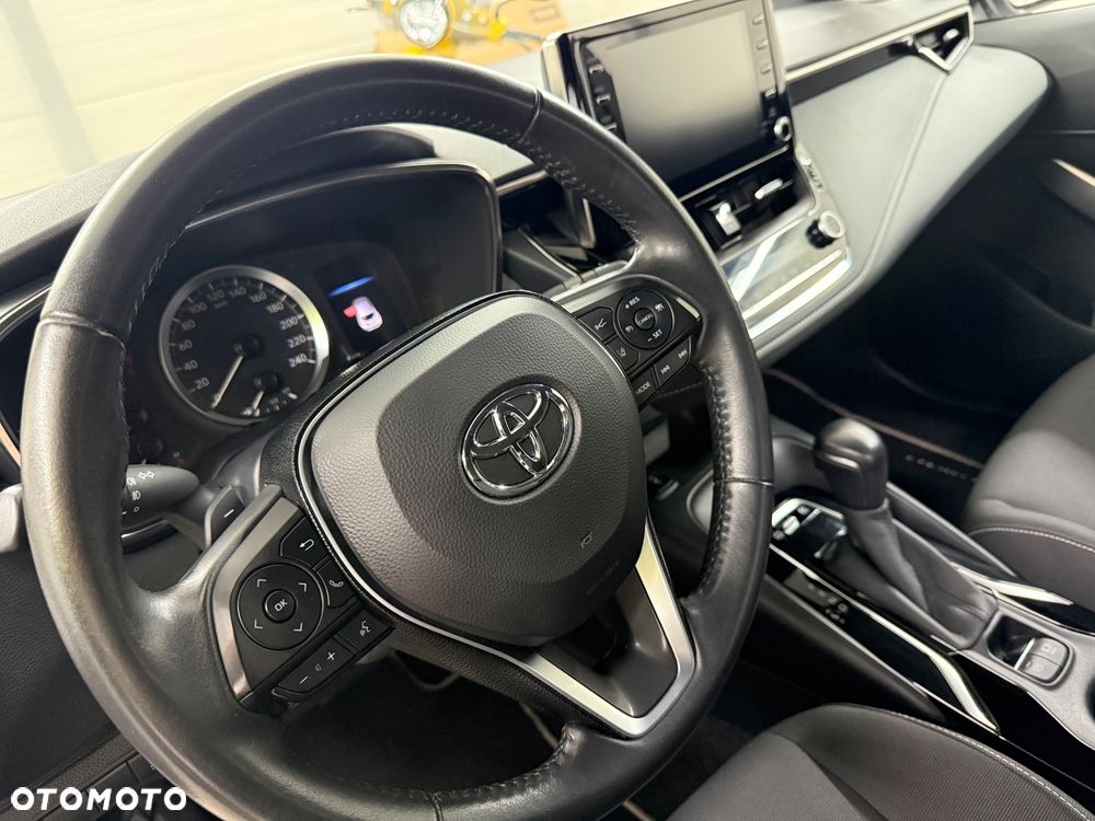Toyota Corolla 2.0 Hybrid Comfort - 22