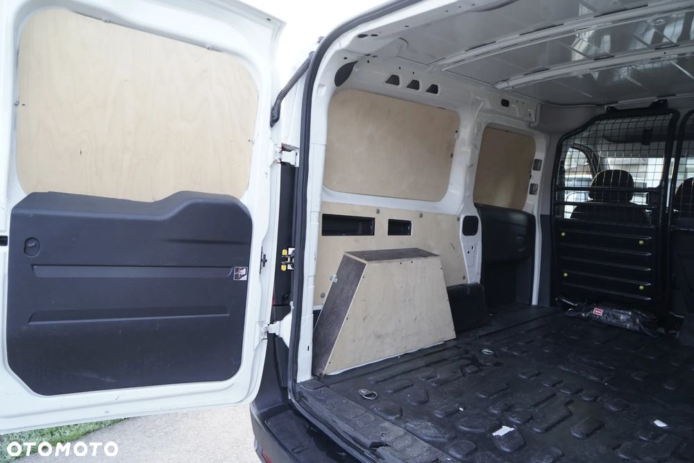 Fiat Doblo Maxi Active - 12