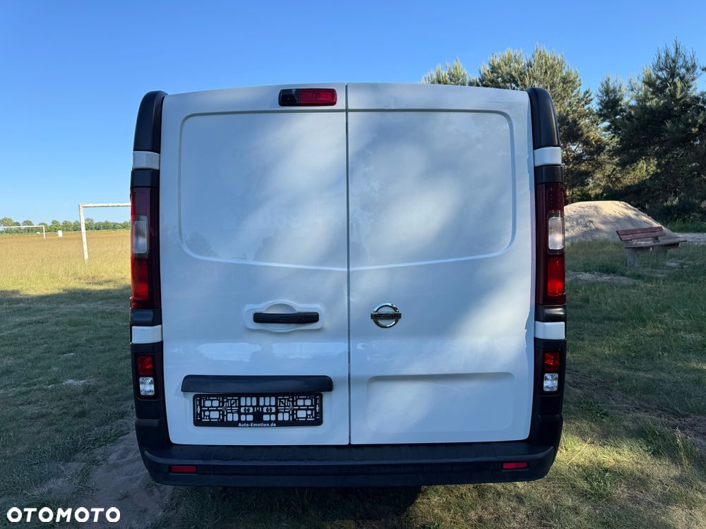 Nissan NV 300 - 10