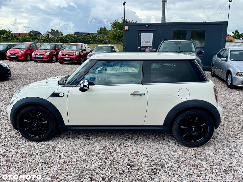 MINI ONE Standard - 17