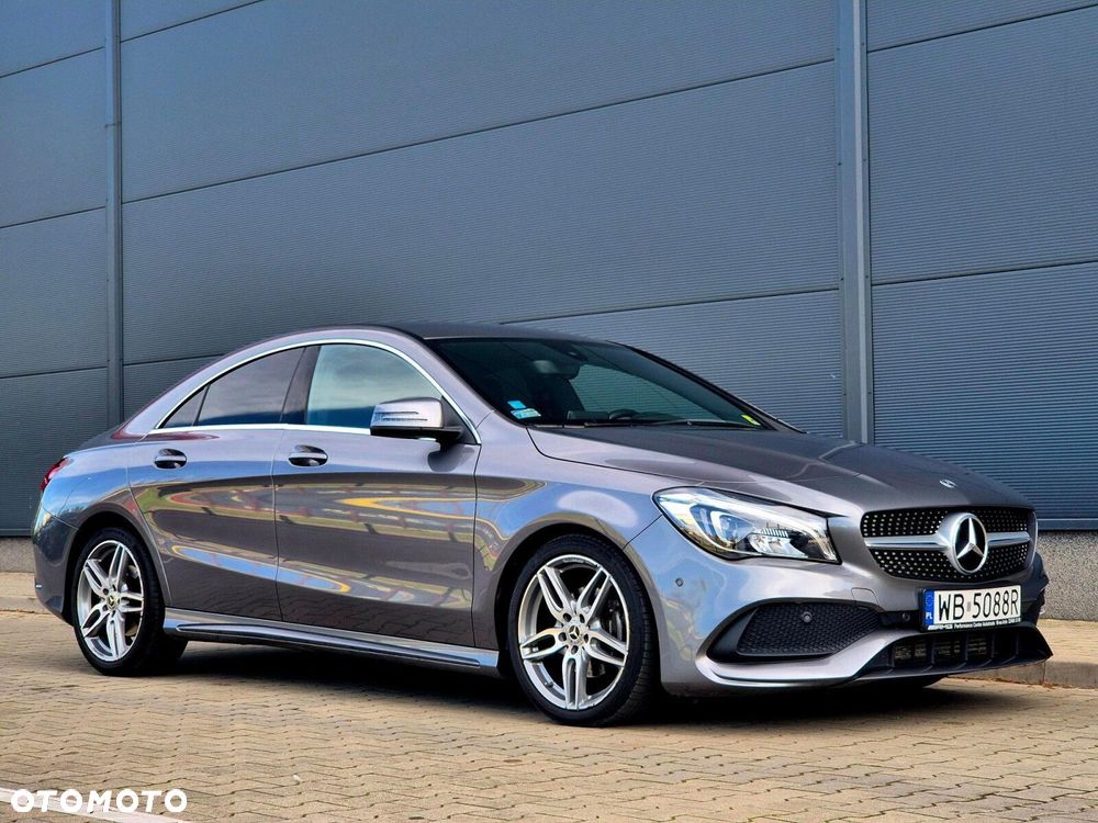 Mercedes-Benz CLA 200 7G-DCT AMG Line - 12