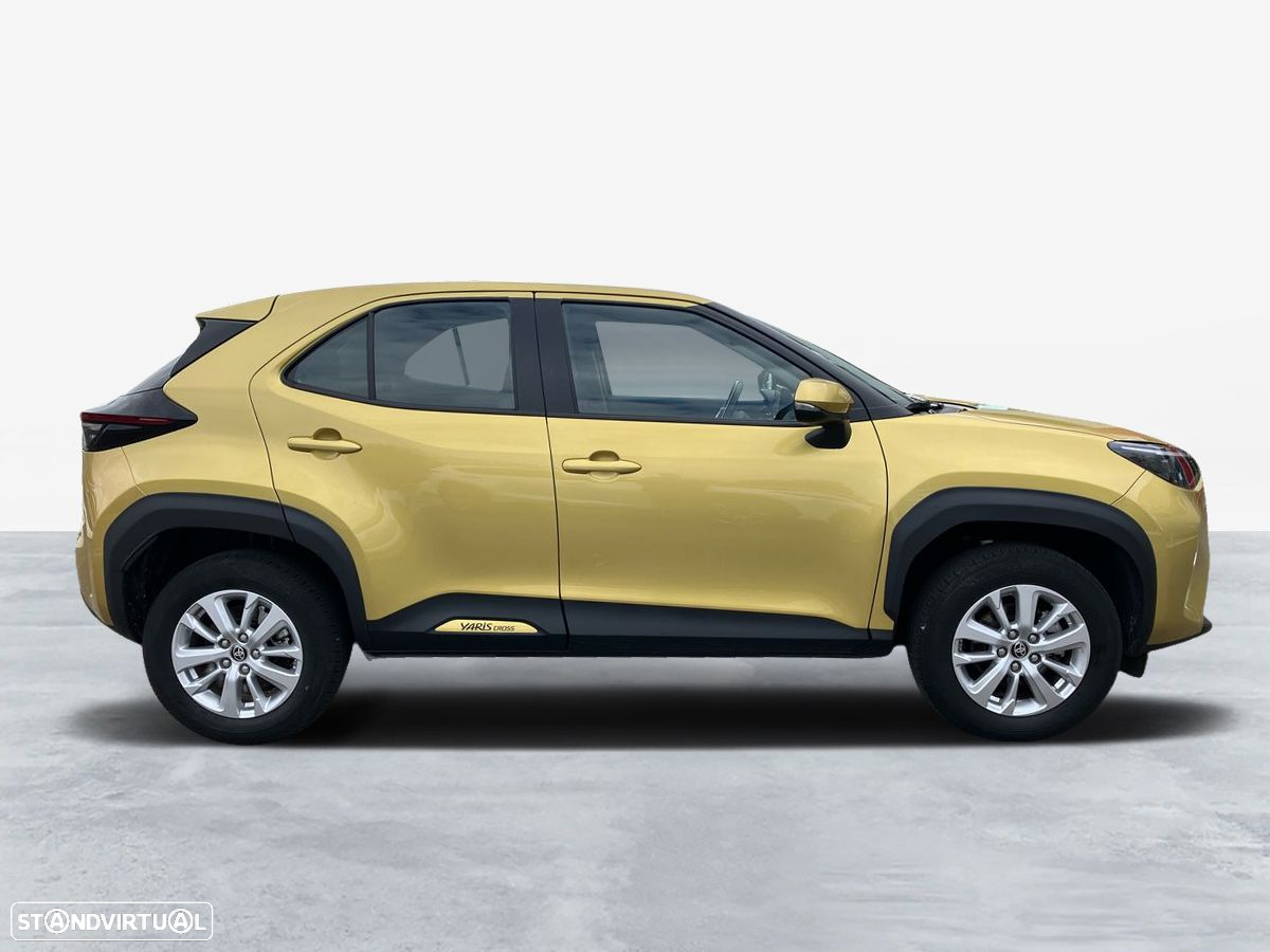 Toyota Yaris Cross - 15