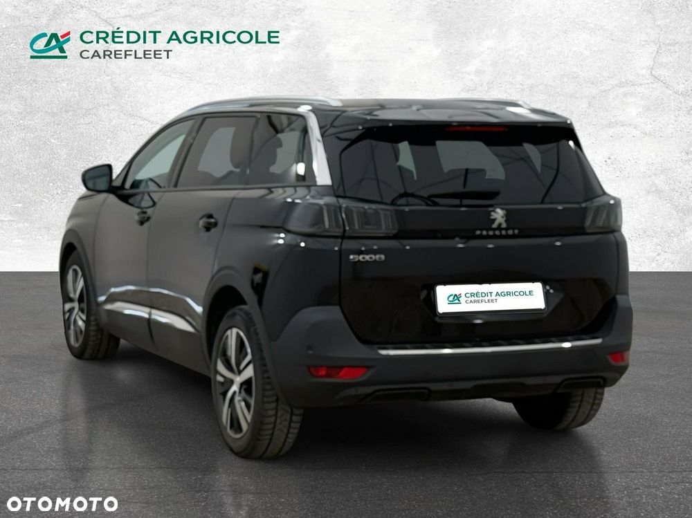 Peugeot 5008 - 8