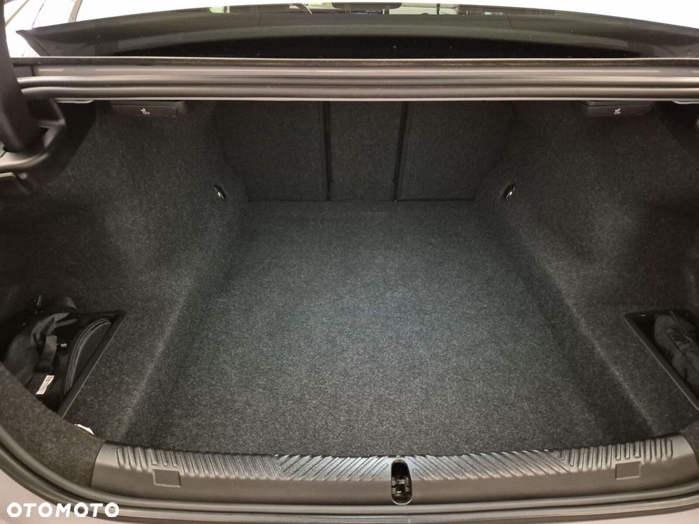 BMW Seria 5 520d mHEV M Sport - 19