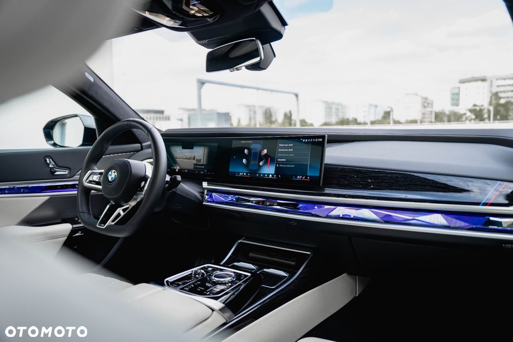 BMW Seria 7 740d xDrive mHEV M Sport sport - 13