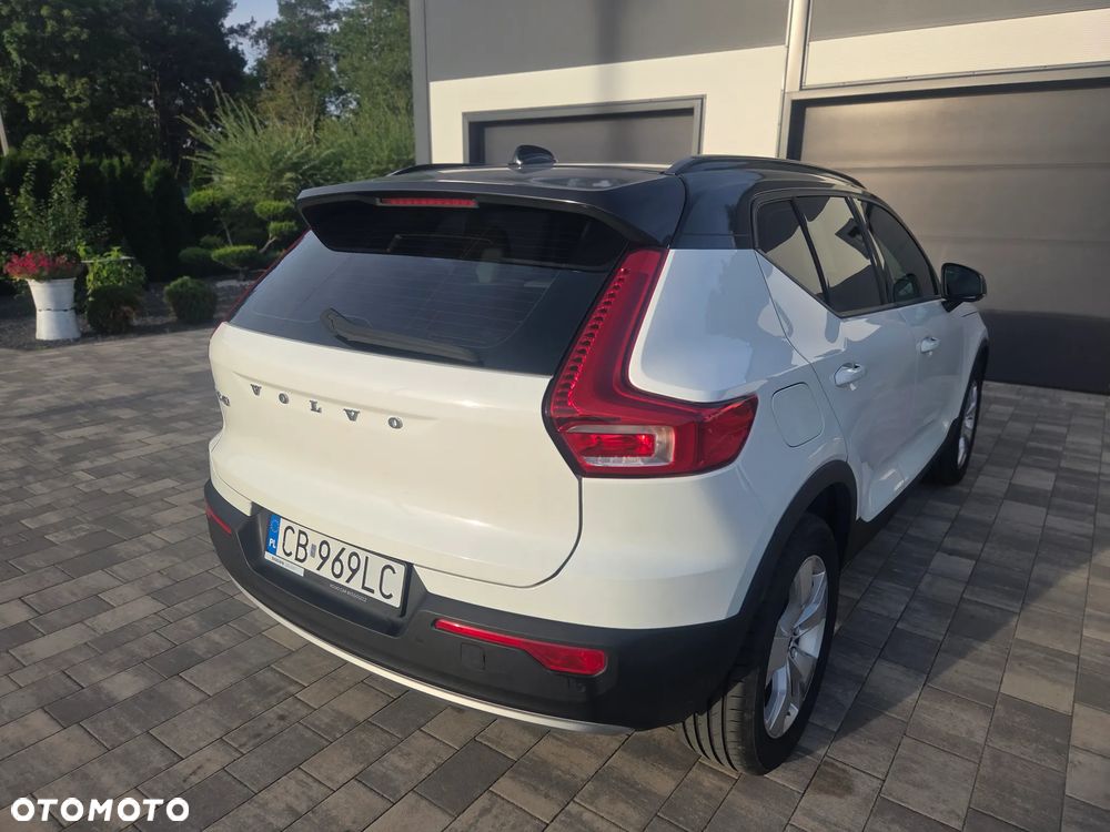Volvo XC 40 T3 Momentum - 18