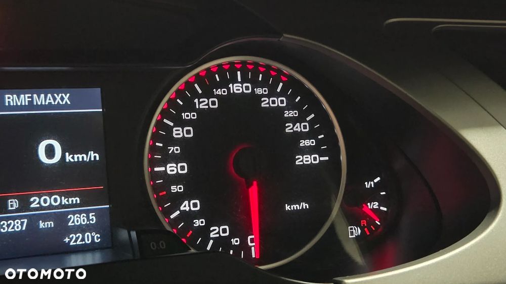 Audi A4 Avant 2.0 TDI Quattro - 7