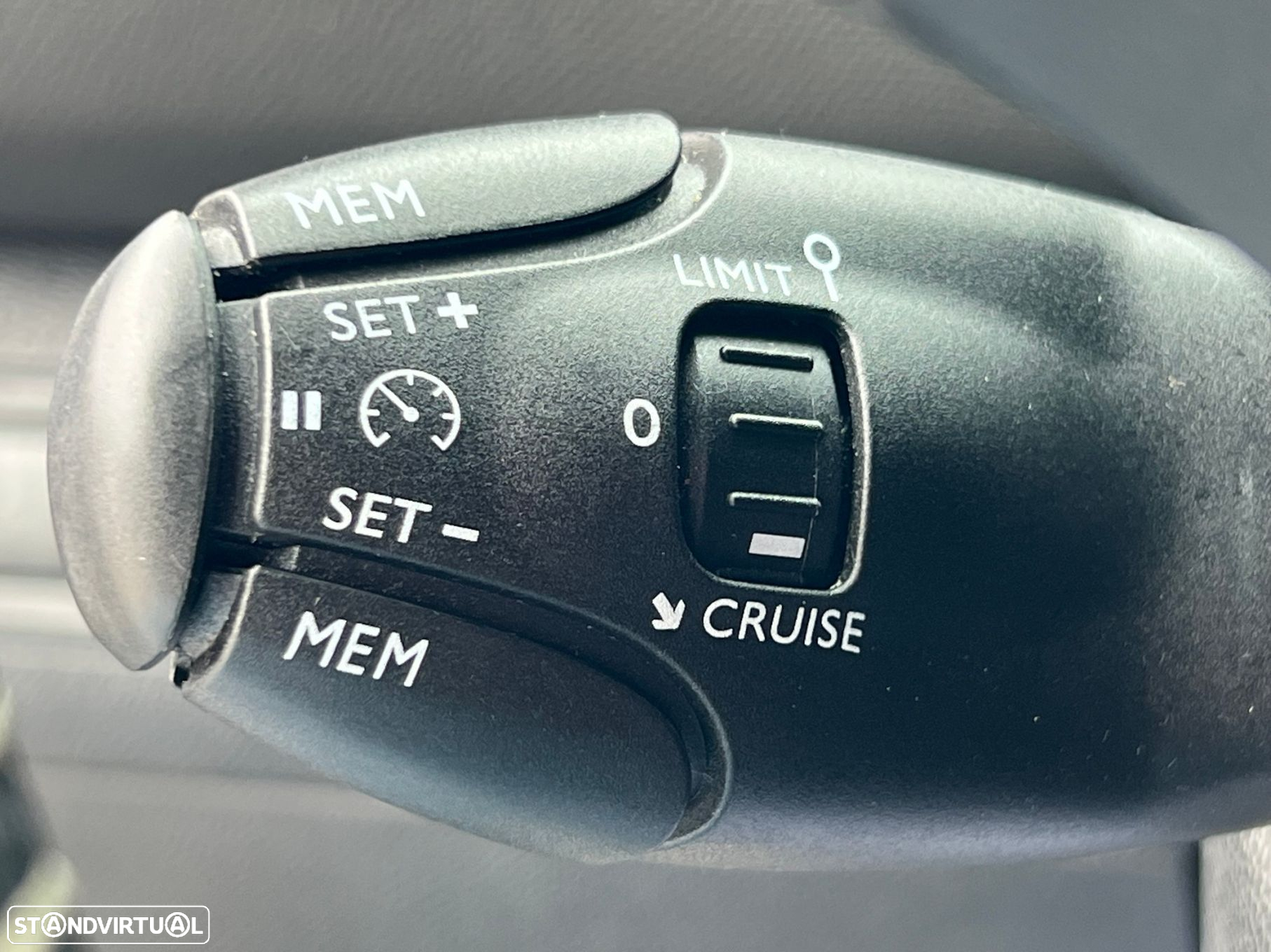Peugeot 308 1.5 BlueHDi Style - 23