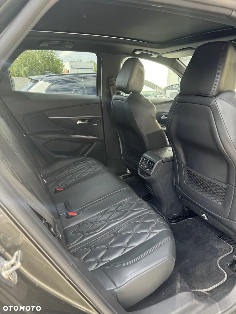 Peugeot 3008 2.0 BlueHDi Allure S&S - 23