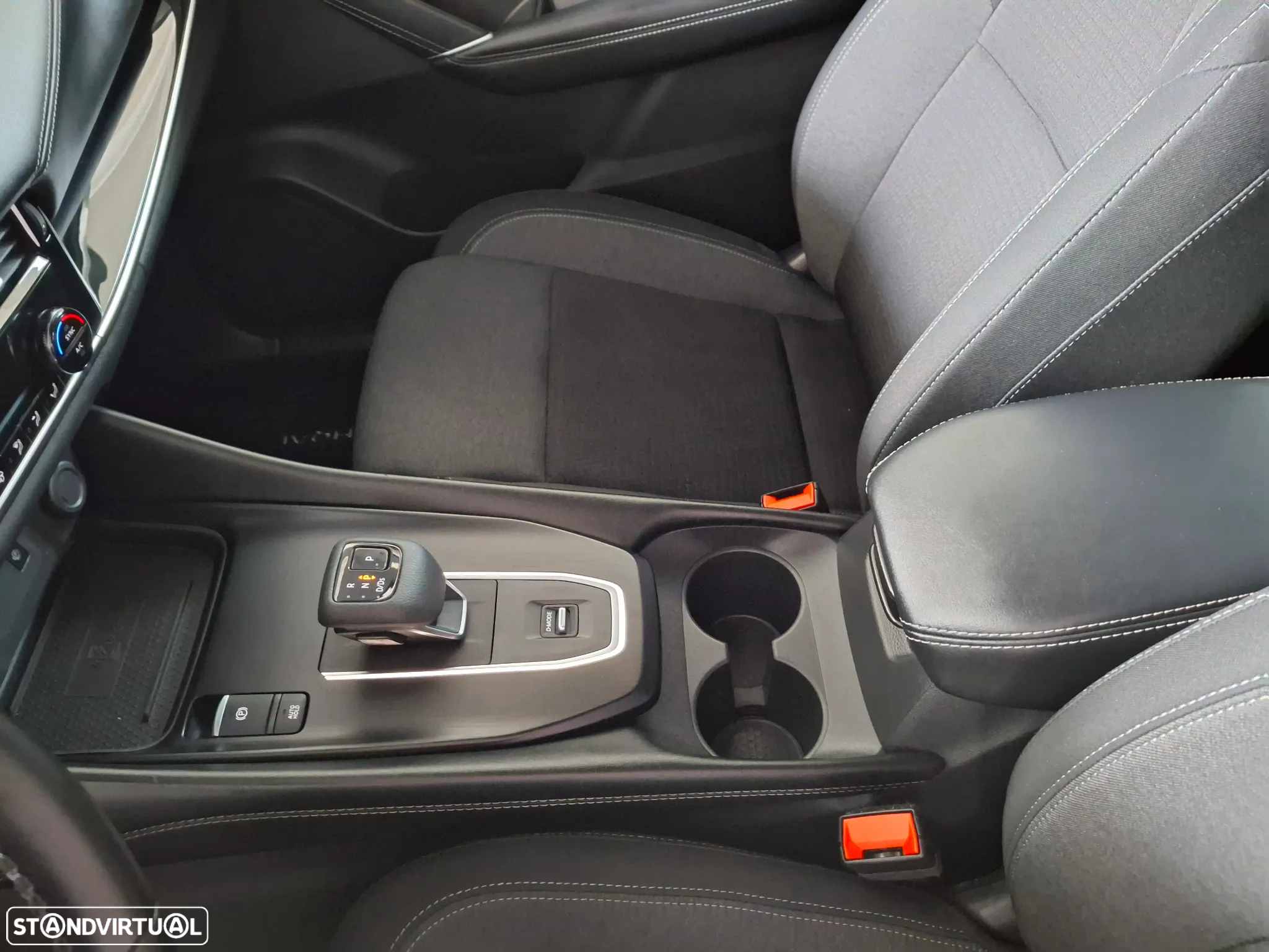 Nissan Qashqai 1.3 DIG-T N-Connecta LED+TT+SKY Xtronic - 12