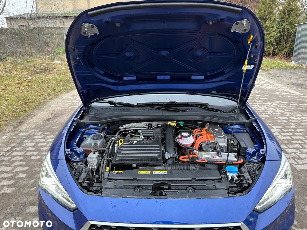 Seat Leon 1.4 e-Hybrid DSG Xcellence - 32