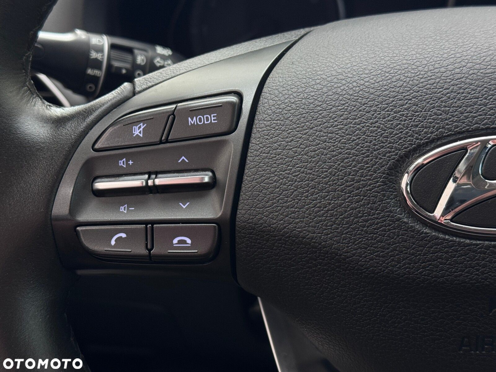 Hyundai i30 1.5 DPI Classic + - 23