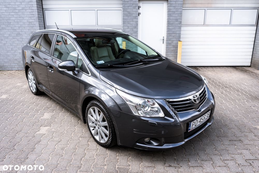 Toyota Avensis 2.0 Sol plus NAVI - 3