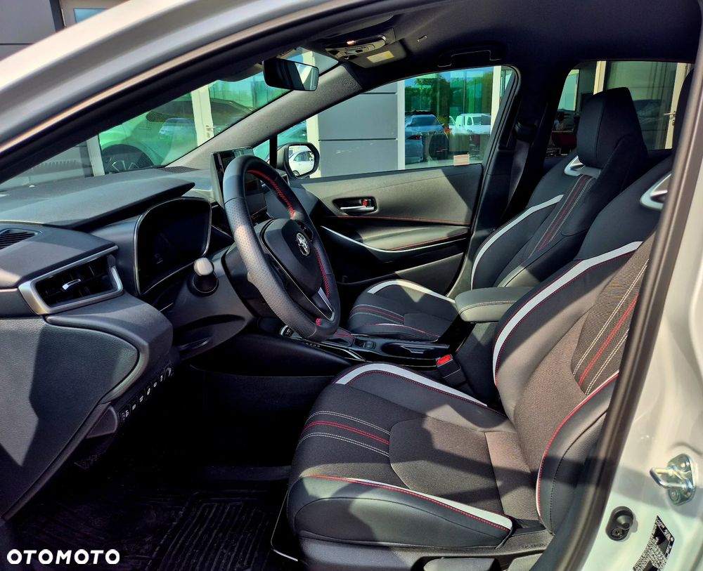 Toyota Corolla 1.8 Hybrid GR Sport - 10