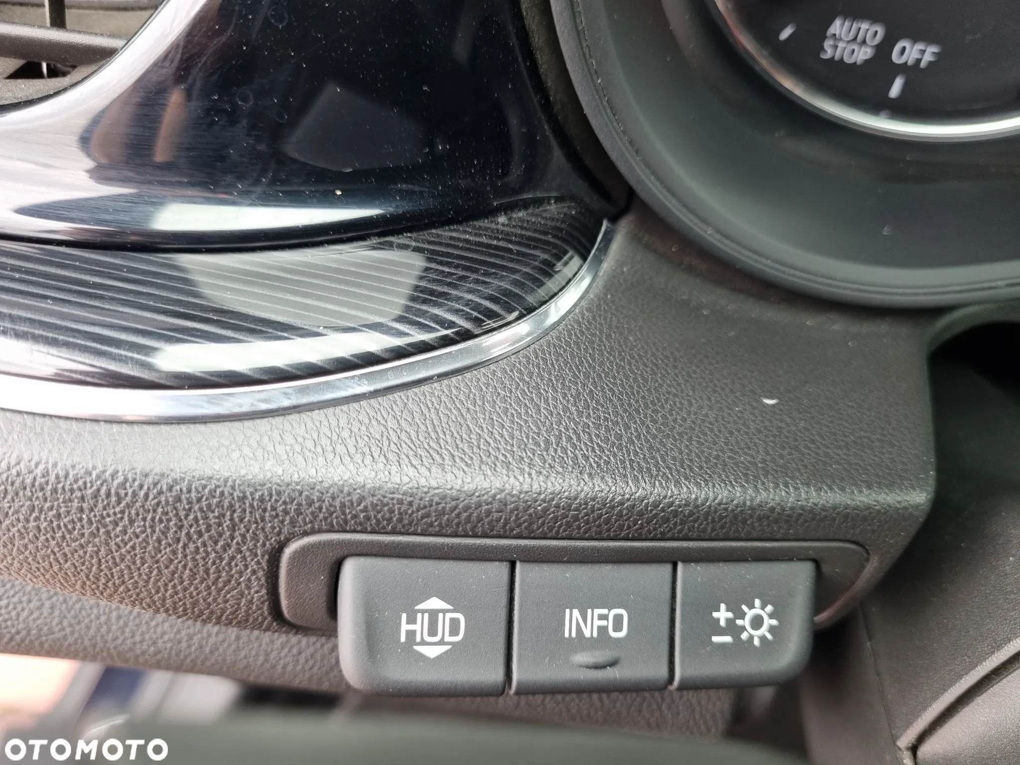 Opel Insignia 2.0 CDTI Exclusive S&S - 27