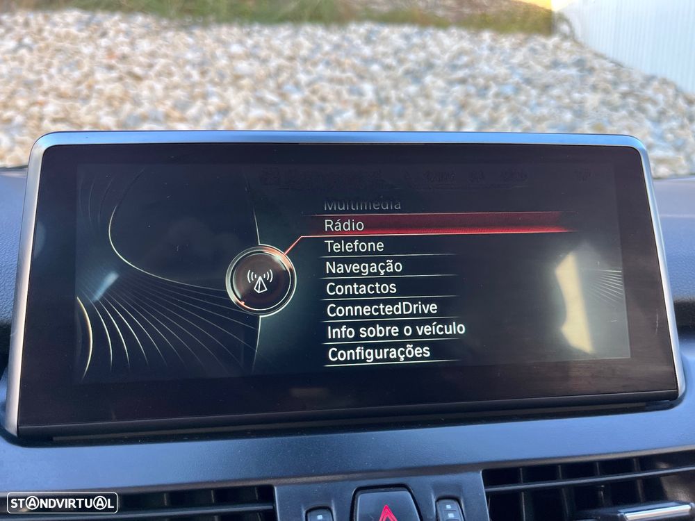 BMW 216 Active Tourer - 17